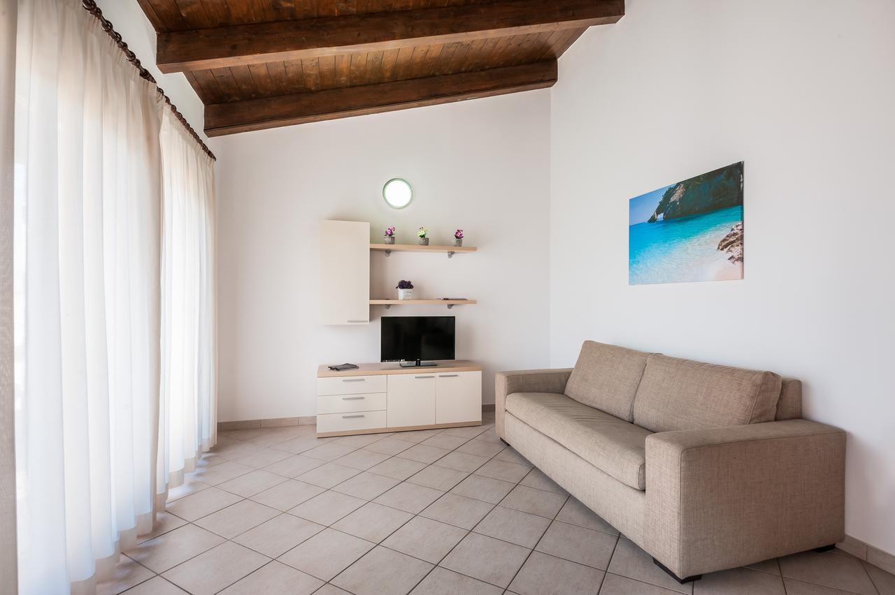 Gravina Resort & Apartments Costa Paradiso Buitenkant foto